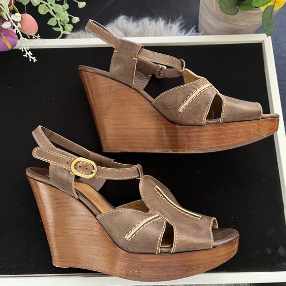 Chloe Platform Shoe with Wooden Wedge Heel.  Brown Size 38 - Picture 4 of 8